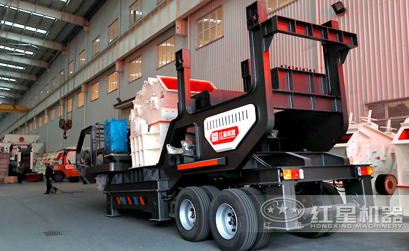 煤炭細(xì)碎,移動細(xì)碎機(jī),節(jié)能環(huán)保,出料均勻 煤炭細(xì)碎,移動細(xì)碎機(jī),節(jié)能環(huán)保,出料均勻