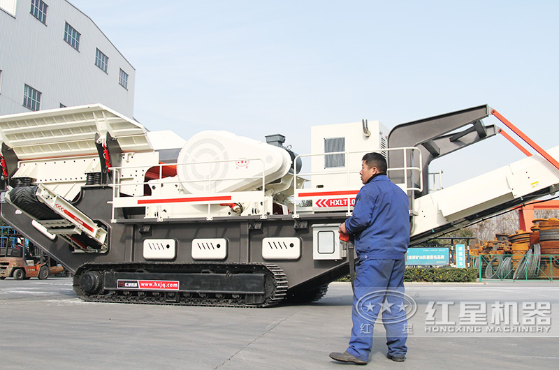 移動式石子生產線設備履帶行走，價格實惠，用戶現場咨詢