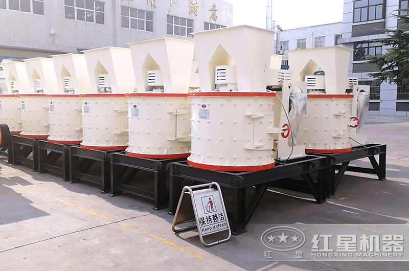 立式破碎機(jī)型號齊全,有現(xiàn)貨 立式破碎機(jī)型號齊全,有現(xiàn)貨