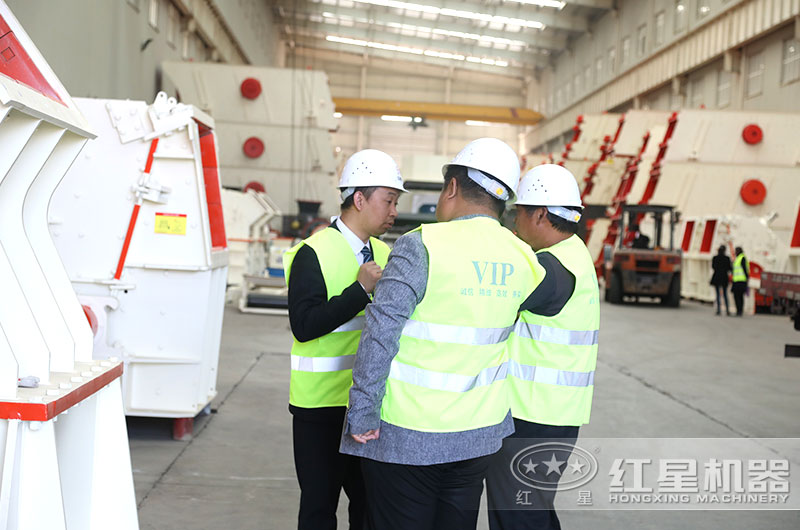 1214反擊破客戶到場參觀，了解性能