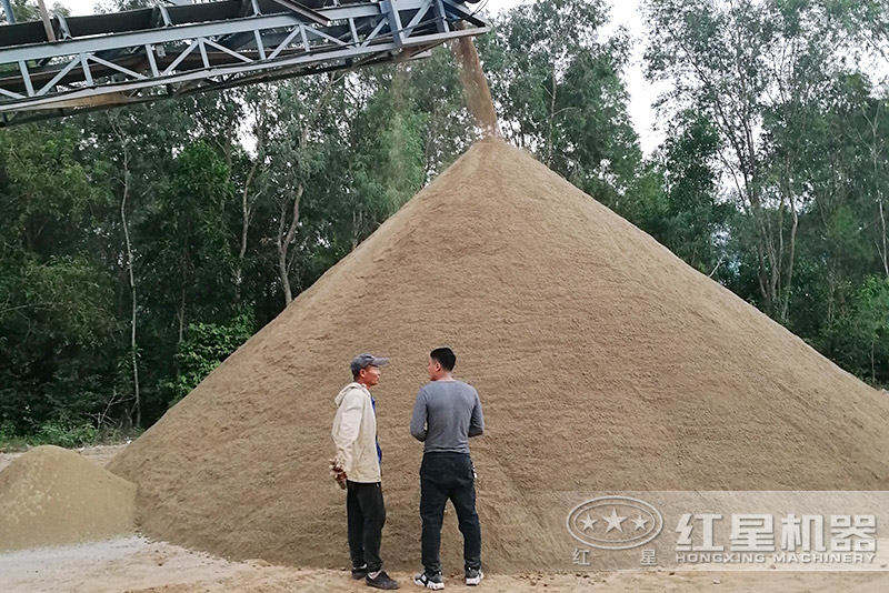 制沙現(xiàn)場(chǎng) 制沙現(xiàn)場(chǎng)