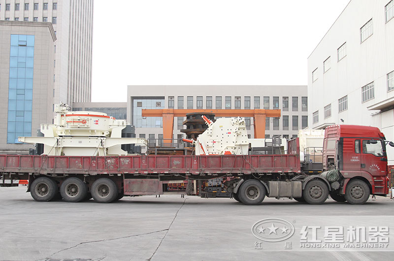 打沙子機器直接發(fā)往客戶現(xiàn)場 打沙子機器直接發(fā)往客戶現(xiàn)場