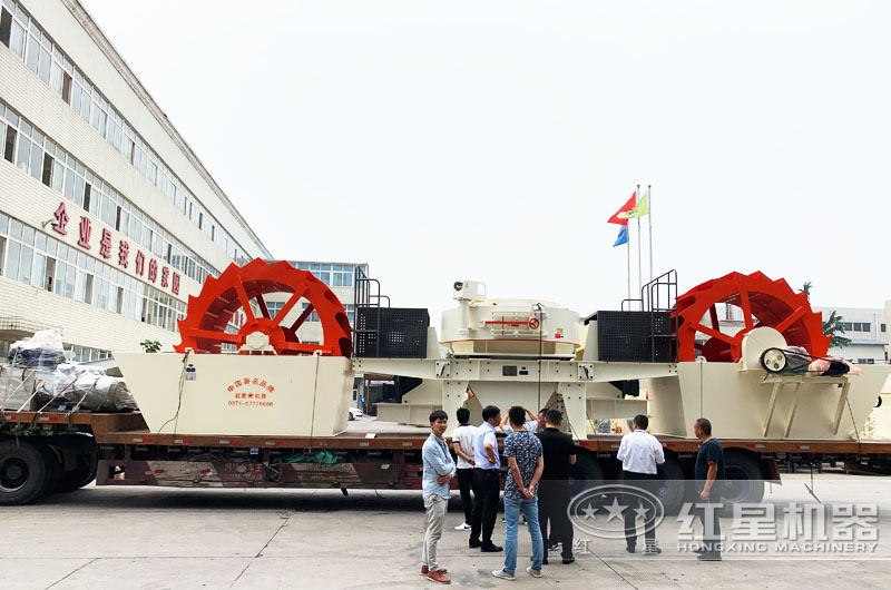 廠家洗沙機(jī)發(fā)貨，專車運輸