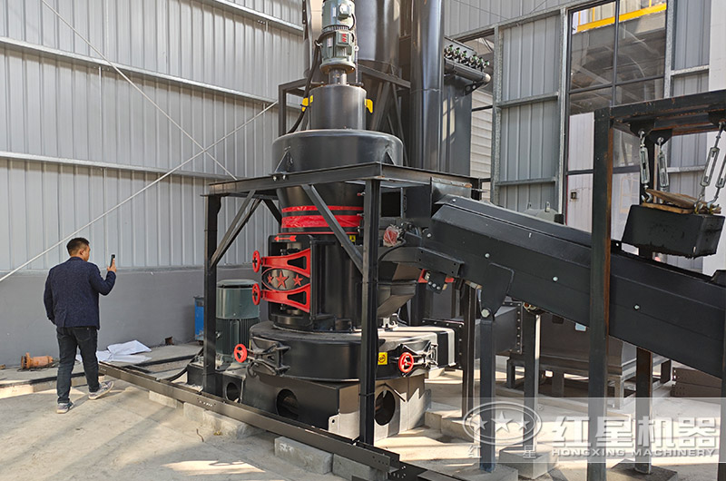 紅星超細(xì)磨粉機(jī)制粉加工客戶現(xiàn)場實拍